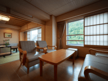 【和風特別室】和室＋リビング＋ツインベッドの広々客室
おふたりさまで贅沢なお泊りや、家族と仲良くご利用される方に人気のお部屋