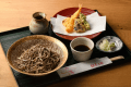 気軽にランチ　天ぷらそば