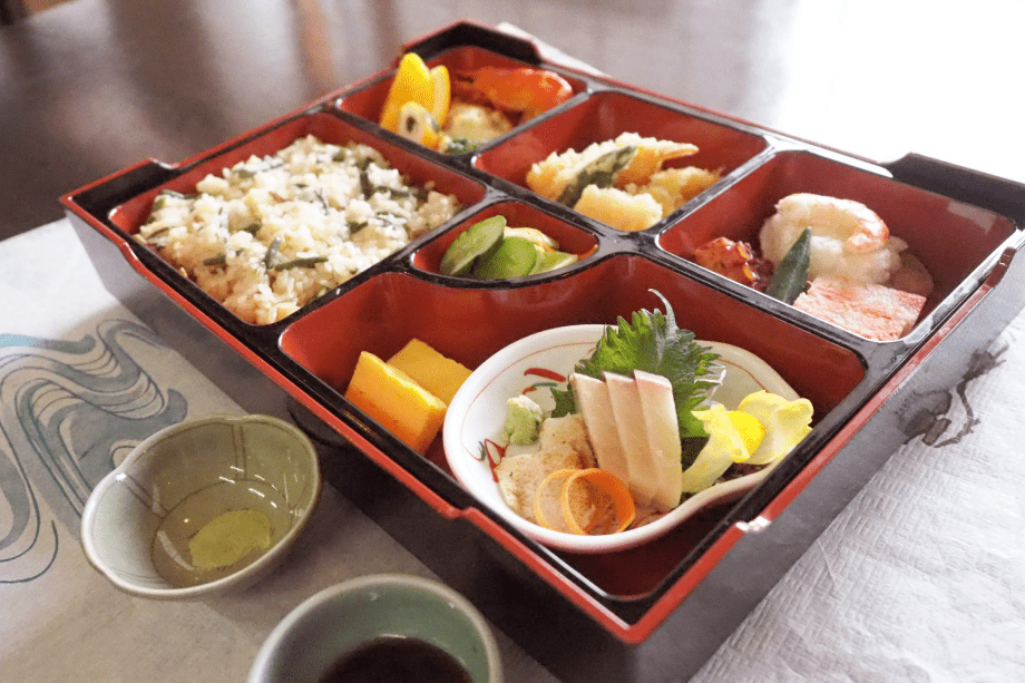 【日帰り】気軽に自慢の温泉でリフレッシュ♪【特製お弁当プラン】