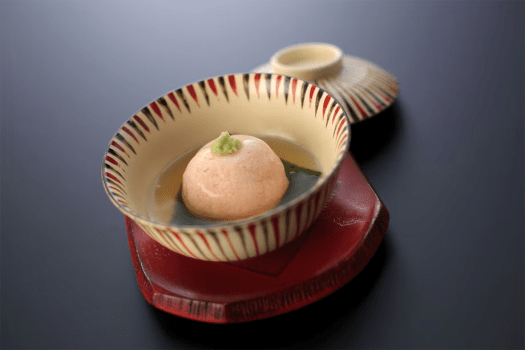 春の季節会席イメージ:見た目にも味わいにも爽やかな春の食。素材の味わいを大切に仕上げました。