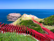 About 30 minutes by car to Motonosumi Shrine, a popular sightseeing spot in Nagato City