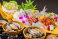 【プラン料理】鮑の酒蒸しと新鮮な舟盛