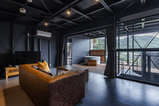 アウトルックキャビン（コテージ）の部屋から外を見た風景