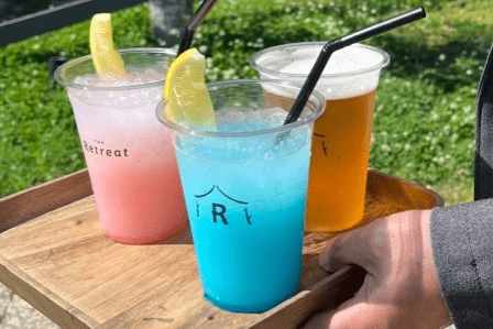 ビール、カクテル、ソフトドリンクなどフリードリンクは26種類が飲み放題。