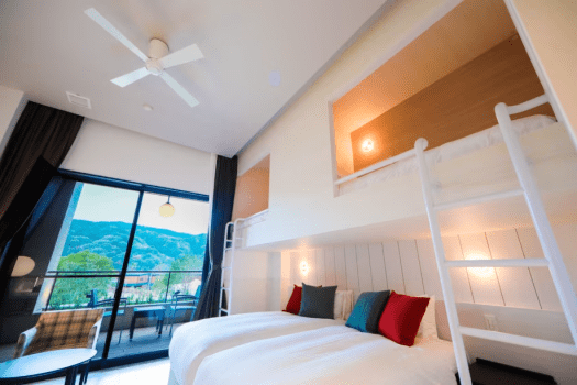 マウンテンロッジデラックスはテラスの広め