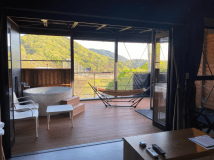 ガラスドアは大きく開けることができます