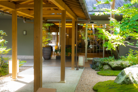 長屋門