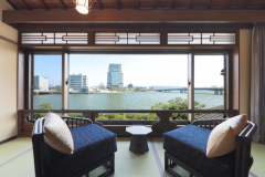 秀明 縁側 秀明 縁側