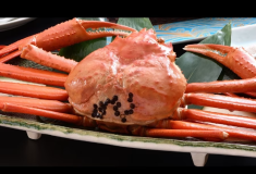 【Winter Limited】Indulgent Luxury Plan: Red Snow Crab & Certified Omi Beef Steak (70g) & Shabu-Shabu (70g)