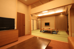 Japanese-style room 3rd floor(non-smoking room)/ 3樓日式房（西式房+12.5張榻榻米）【禁煙】