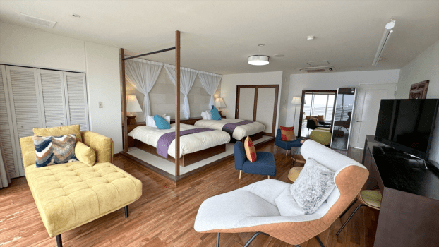 【1泊2食付】デラックスシアターツイン/Simons/ベッド1400サイズ/51平米