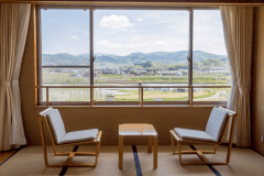 【花館（禁煙）】和室12.5畳（八甲田連峰側）バス・トイレ付