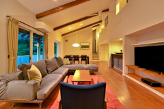 ■別邸藤黄ーとうおうー2階建メゾネット・離れ ドッグラン付■158平米　半露天風呂付客室【禁煙R】