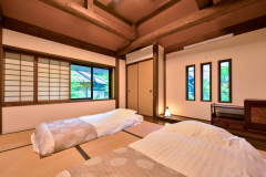 ■萌黄-もえぎ-和室メゾネット 1階＋2階■一階和室 8帖+二階6帖 露天風呂付