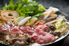 【料理長厳選のおおいた和牛すき焼き】濃厚な割り下とおおいた和牛の旨味は相性バッチリ。 【料理長厳選のおおいた和牛すき焼き】濃厚な割り下とおおいた和牛の旨味は相性バッチリ。