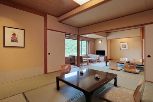 花翔館二間(和室10畳+8畳 バス・トイレ付)【禁煙】 花翔館二間(和室10畳+8畳 バス・トイレ付)【禁煙】