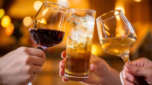 【記念日】大切な人と特別な1日を♪特典付き！Live×Buffet ヒカリノモリバイキングプラン