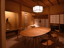 【蓬莱の間】のダイニング