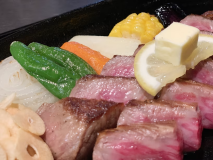 創業百二十年の節目に贈る― 佐賀牛懐石 特別ご優待 ―