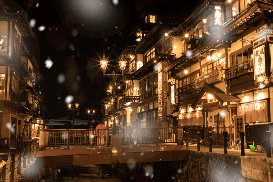 【12/1～2/28◆冬季限定】山形の旬味を楽しむ～蟹の釜めし×米の娘ぶたすき焼き～｜★公式HPからのご予約が1,100円お得！公式HP3大特典付き★