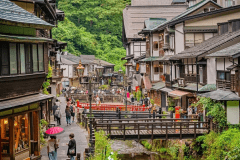 【5/2～5/4◆GW限定】銀山温泉・川下り&hellip;観光拠点におすすめ！川沿い露天風呂と山形の旬味を堪能｜★公式HPからのご予約が1,100円お得！公式HP3大特典付き★