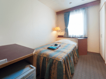 【洋室シングルルーム】トイレ付（バス、シャワー無し）