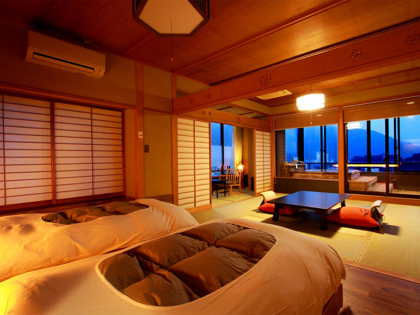 Luxury~【海鮮会席-白波】源泉100%掛流し露天付「夕陽・御殿」活アワビ+厳選お造盛+牛すき焼き Luxury~【海鮮会席-白波】源泉100%掛流し露天付「夕陽・御殿」活アワビ+厳選お造盛+牛すき焼き