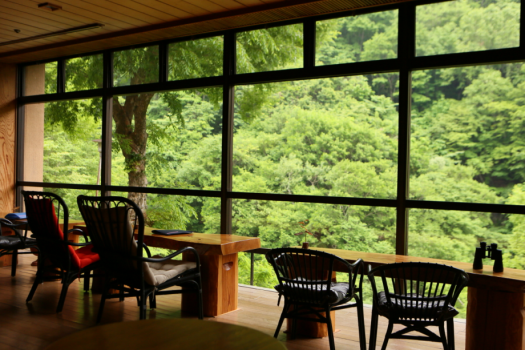 人気の【贅沢ご飯プラン】に地元の高山村産ワインとお肴をつけて
