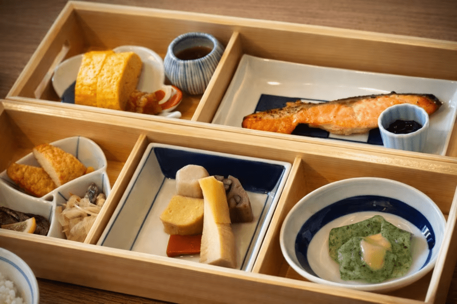 【ご朝食】一日の始まりを、やさしい滋味とともにお迎えください。