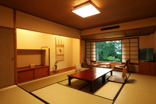 舞の棟３階 和室１０畳