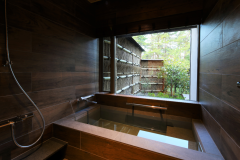 带露台的木制客房“雪州” "Sesshu" (45 square meters)