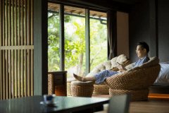 特別室桐の間　広々とした空間でお寛ぎ頂けます。