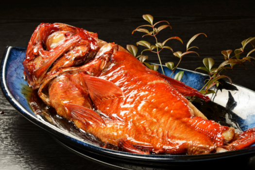 【浜の湯名物料理】金目鯛姿煮