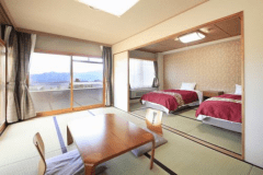 【和洋室】和室8.5帖＋2シモンズベッド＋バス＋トイレ※禁煙※K