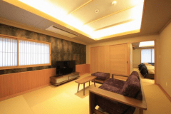 【最上階】源泉かけ流し露天風呂付客室＋2シモンズベッド＋シャワー＋トイレ※禁煙※O