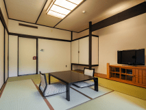 【和室】瑞鳳楼４名定員和室１０畳間