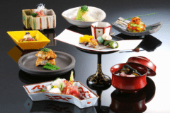 ≪ご昼食≫　本格的なお懐石をお楽しみください☆　京懐石料理　伽羅
