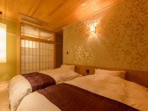 はなれ山懐庵　露天風呂付特別室　　ベットルーム