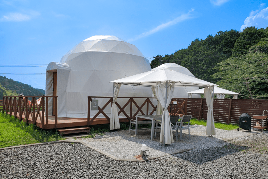 スカイヒルグランピング 四万十の星空 | 6mドームテント 