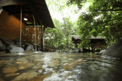 のし湯_女性露天