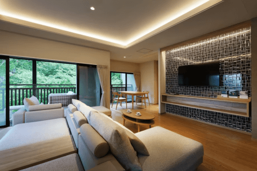 [Ten] Western-Style Room with Circular Hinoki Open-Air Bath (Annex &ndash; Bigeian)