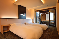 【桜】露天風呂付和洋室（本館つるや）