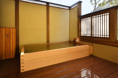 【富】檜露天風呂付客室（本館つるや）