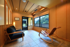 【鶴】露天風呂付客室（本館つるや）