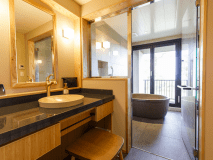 オーシャンスイート【ビューバス付 44㎡】