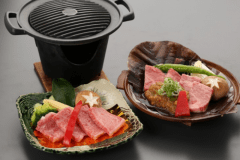 無敵の2トップ！
「A4飛騨牛ほう葉味噌ステーキ」＆「A4飛騨牛ミニステーキ」