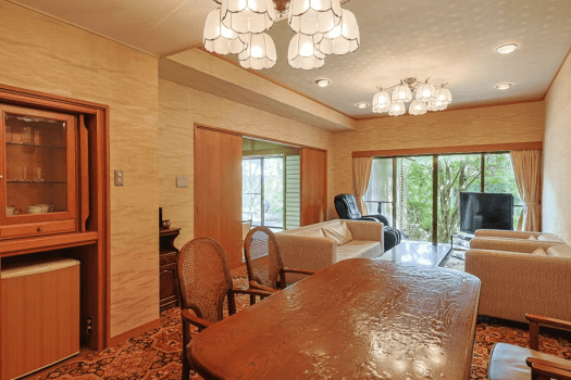 露天風呂付き客室・曲水亭・桐壺