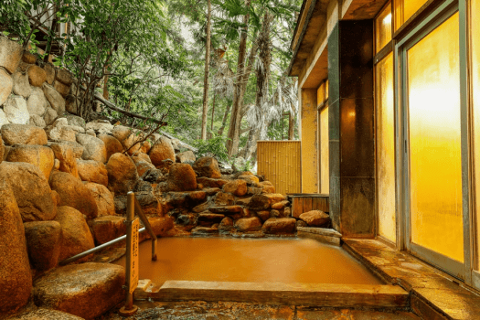 大浴場・鶴の湯・露天風呂