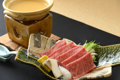 【◇レストラン リニューアルオープン記念◇】館内利用券付　メイン料理2品と創作和食ビュッフェ◆