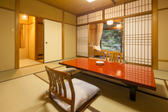 禁煙【和室１０帖＋広縁】游月スタンダード／家族旅行◎３０平米